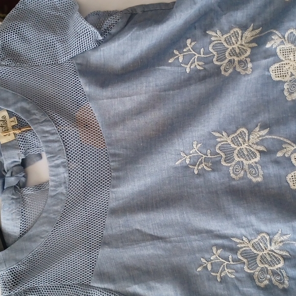 Soft Lightweight Denim Summer Embroidered Top  TEE LASERCUT - Picture 8 of 9